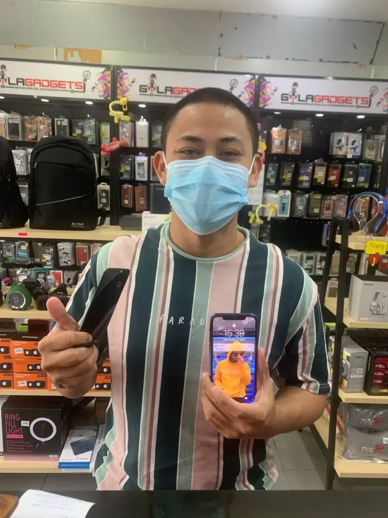 Pelanggan Gila Gadgets